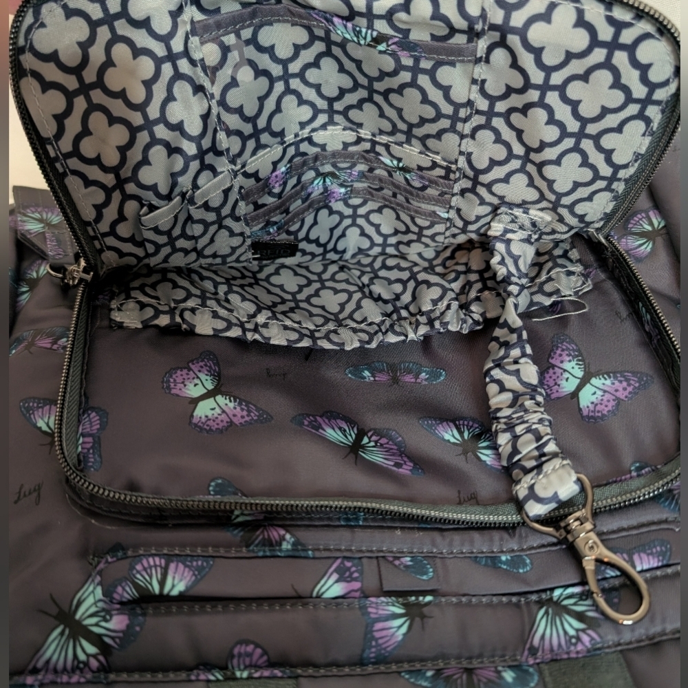 Lug Sonata Overnight Weekender Carry-all Tote NWT - Picture 4 of 14